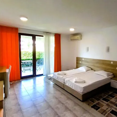 5-star Spacious Beachfront شقة *