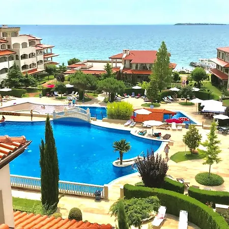 5-star Spacious Beachfront شقة *