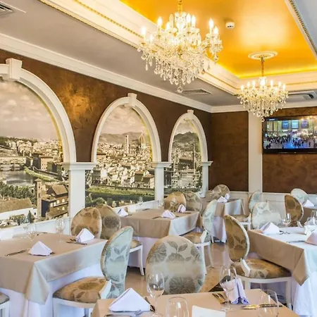 5-star Spacious Beachfront سفيتي فلاس